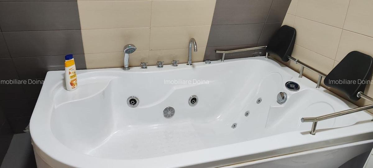 De vanzare Vila deosebita pe malul Lacului Snagov Loc Vladiceasca - 12