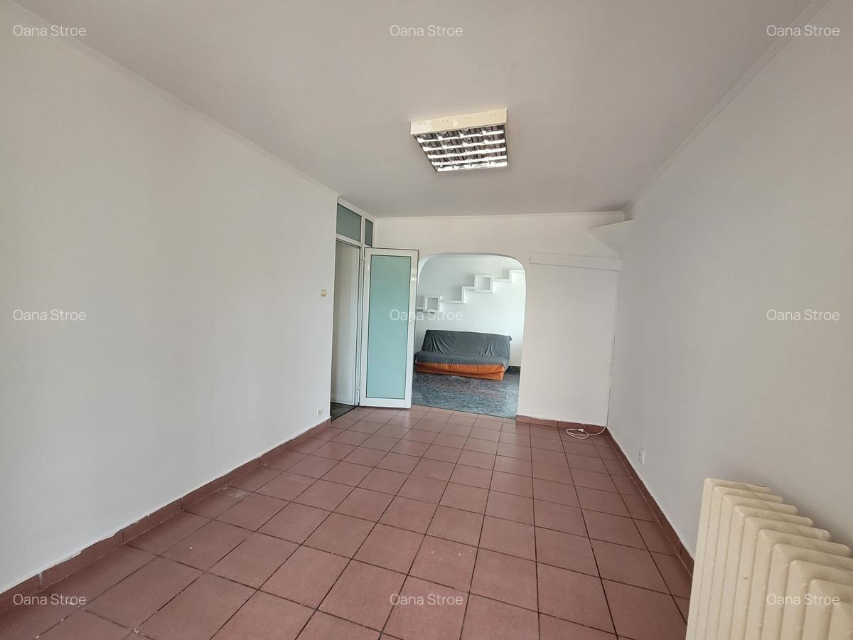 Apartament cu 5 camere semidecomandat, mobilat în Băneasa - 8