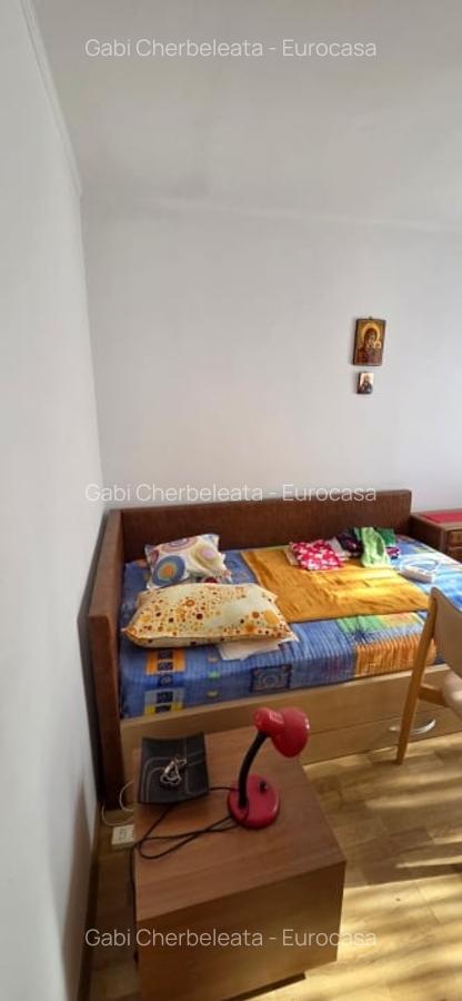 3 camere Cartier Craiovei etaj 2 - 5