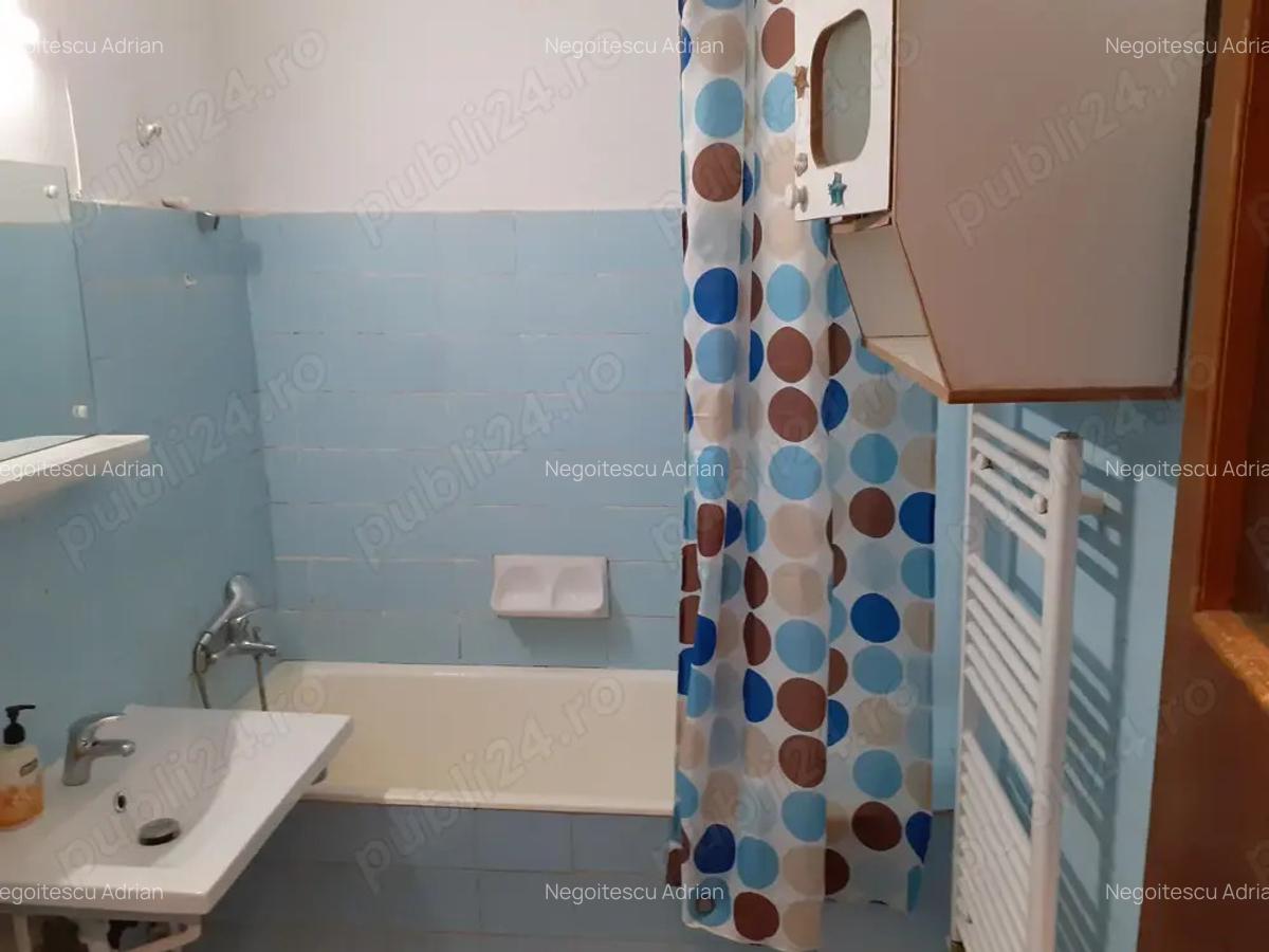 Inchiriez apartament 2 camere ,et 4 Tiglina 2 - 4