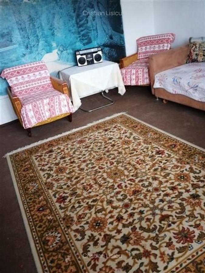Apartament cu 3 camere spatios decomandat zona Sagului - 1