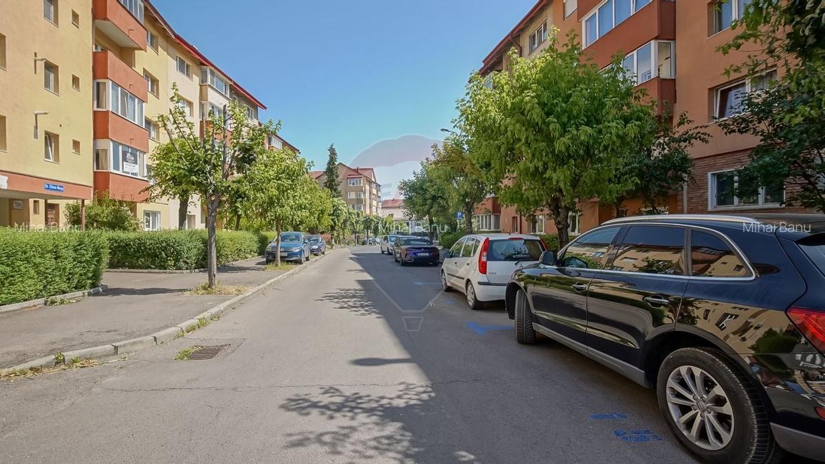 Apartament cu 4 camere decomandat, mobilat în Răcădău - 14