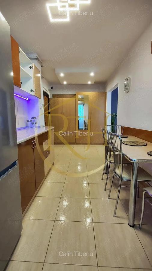 Oferim spre inchiriere un apartament deosebit cu 3 camere in zona Calea Aradului - 4