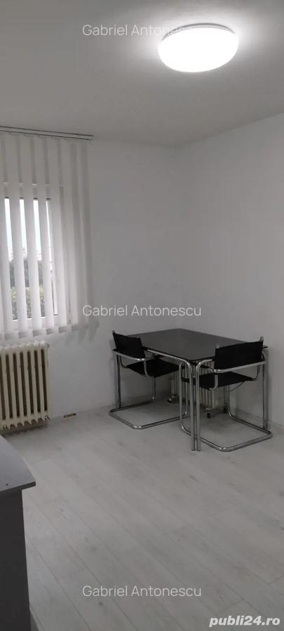 Garsoniera Titan Postavarului cf 2 18 mp 8 10 Renovat Total - 3