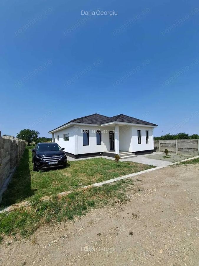 COMISION 0% | Casa Individuala | Comuna Padureni | 4 Camere - 3