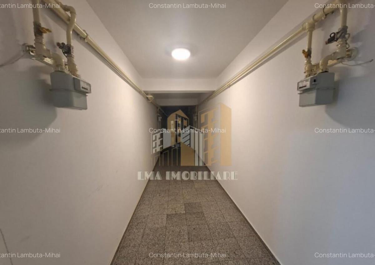 Apartament 3 camere Avantgarden Bartolomeu Brasov - 1