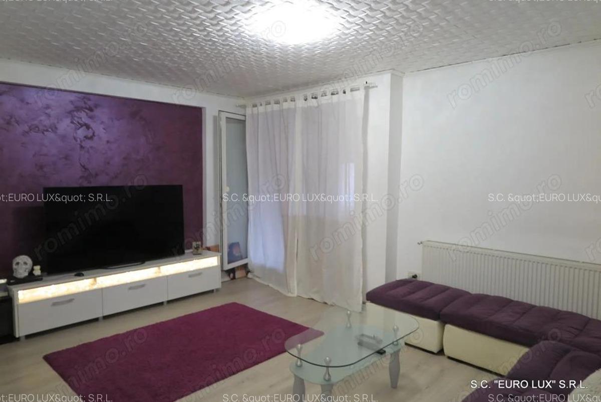 Casa P + M - Zona Vlaicu + spatiu comercial - 1