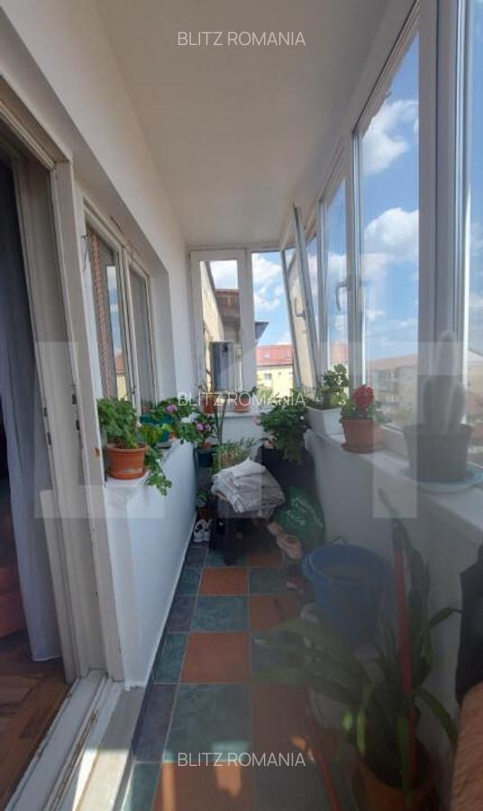 Apartament de vanzare, cu 3 camere, etaj 4, zona Girocului - 3