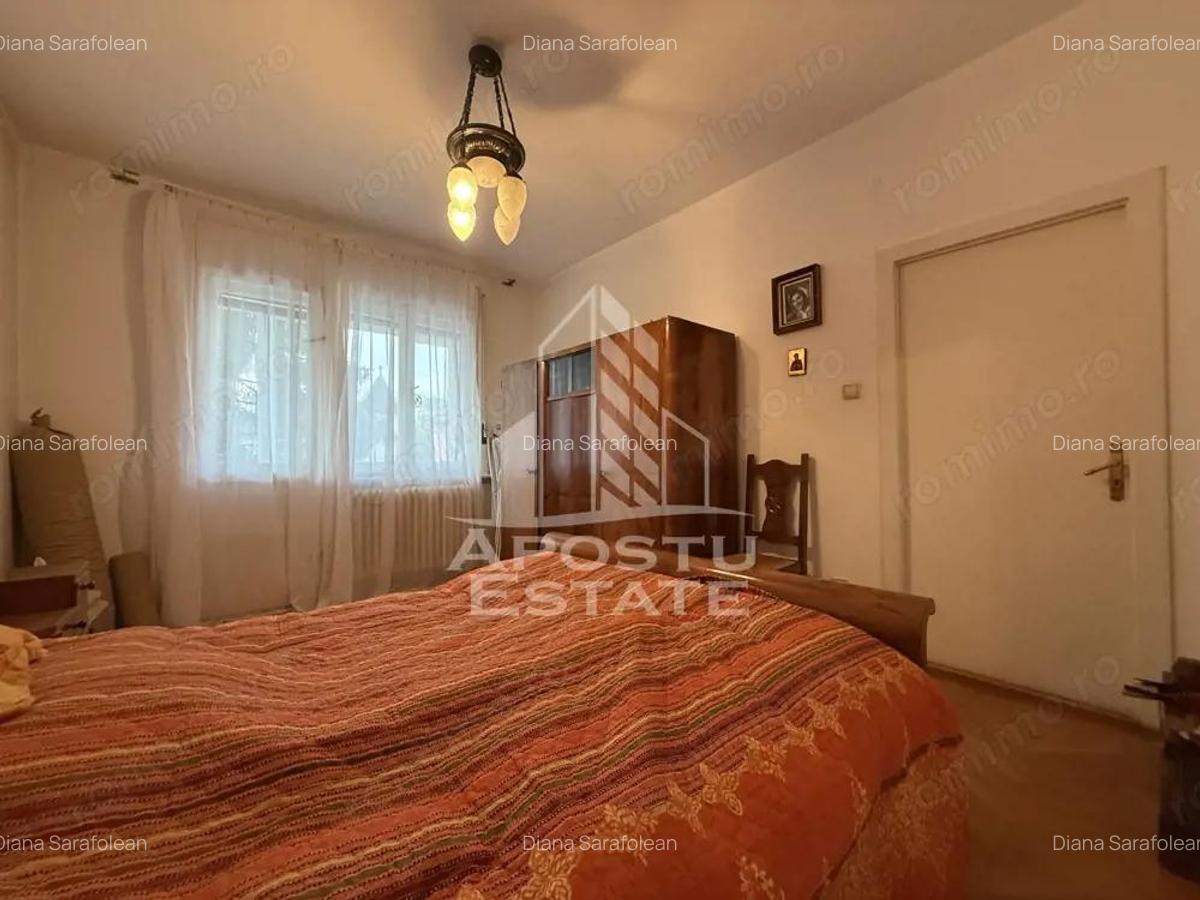 Apartament 5 camere, decomantat, etaj 1, garaj, zona Universitatilor - 12