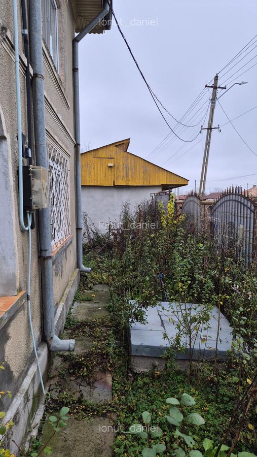 Casa si teren de vânzare - 5