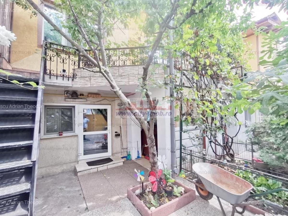 Vanzare casa Andronache - 21