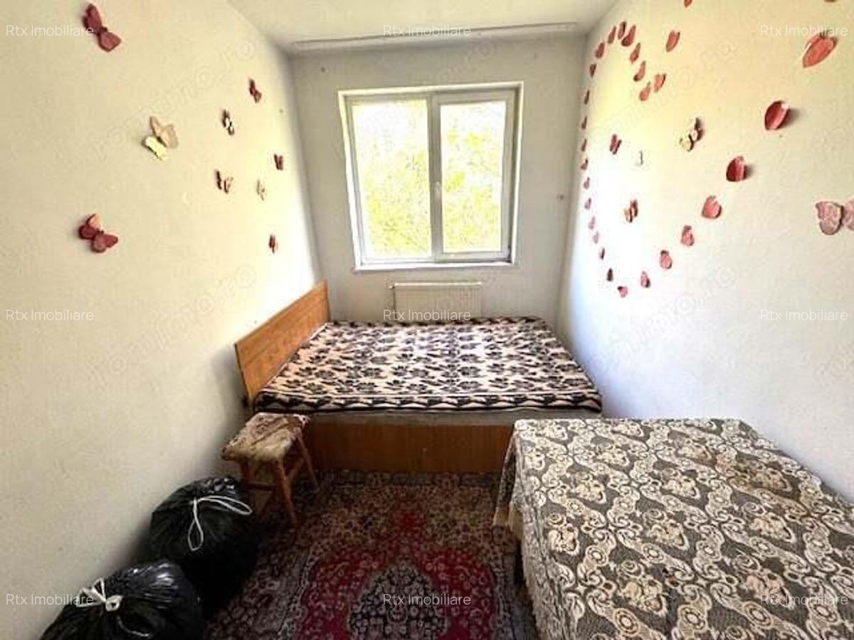 Apartament 3 camere Zona Vacanta - 12