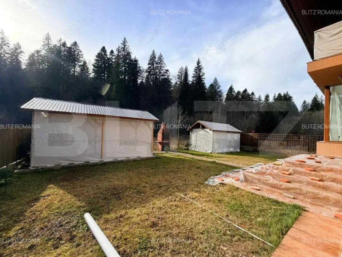 De vanzare Pensiune complet func?ionala in Predeal,15 CAMERE+2 APARTAMENTE - 2