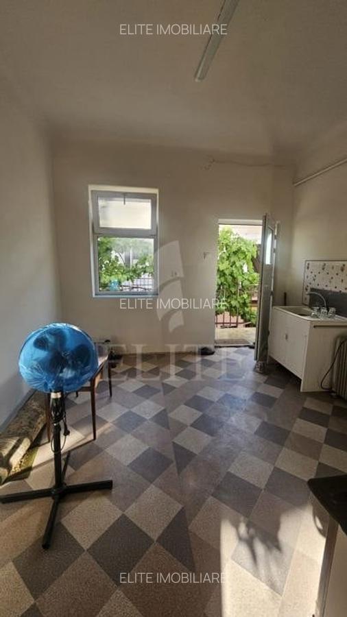 Apartament o camera în zona SEMICENTRALA - 3