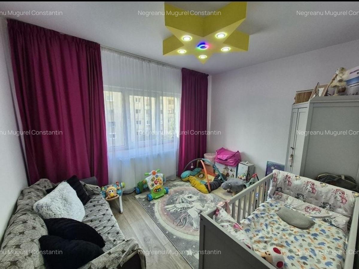 Ap decomandat 4 camere , 2 bau si 2 balcoane-zona Colentina bloc 1986 - 13