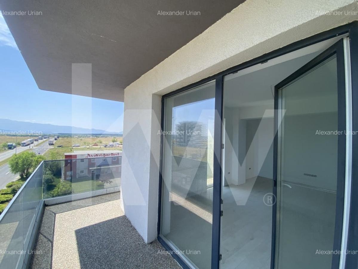 Apartament 3 camere de vamzare balcon parcare 74mp Avantgarden Sibiu - 2