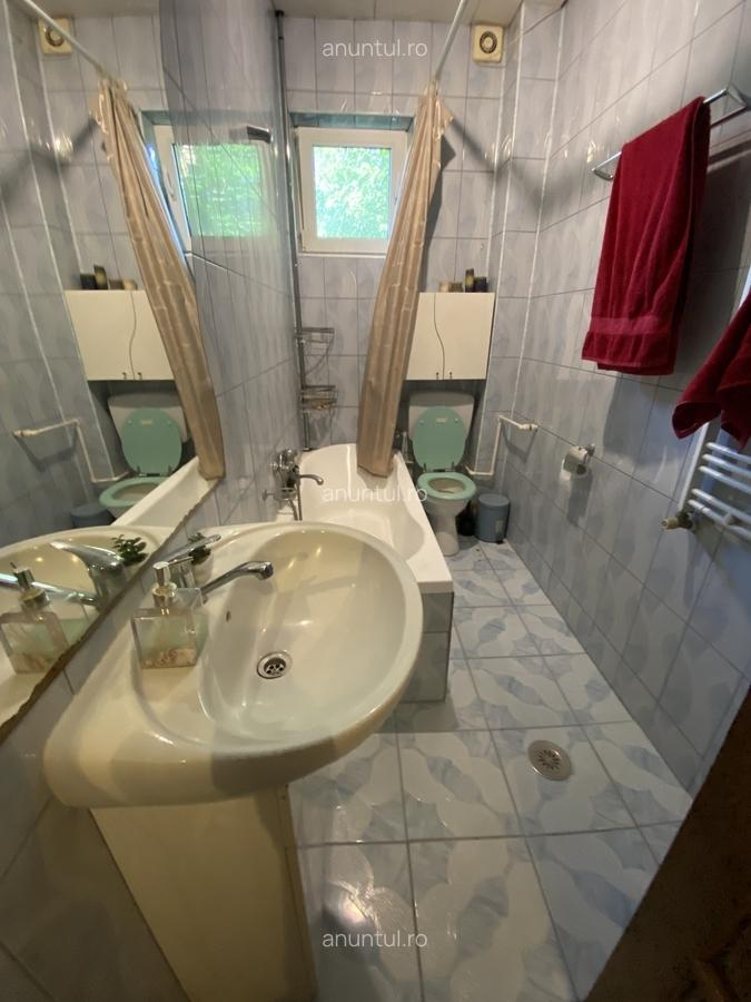 Eroii Revolutiei Metrou - 9 Eroii Revolutiei Metrou - 9