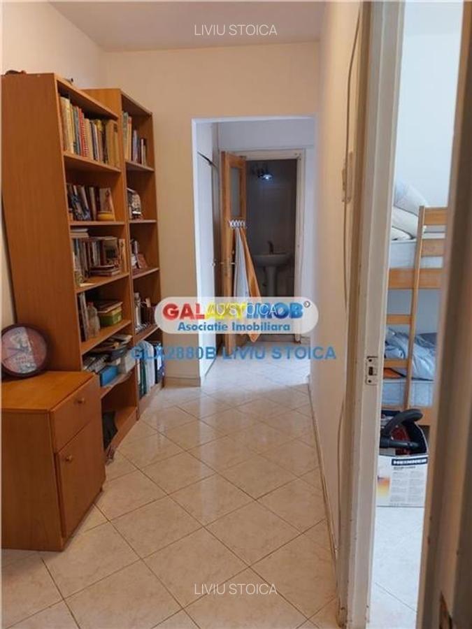 Apartament 4 camere 2 bai Izvorul Trotusului etaj 1/4 80 mp - 2