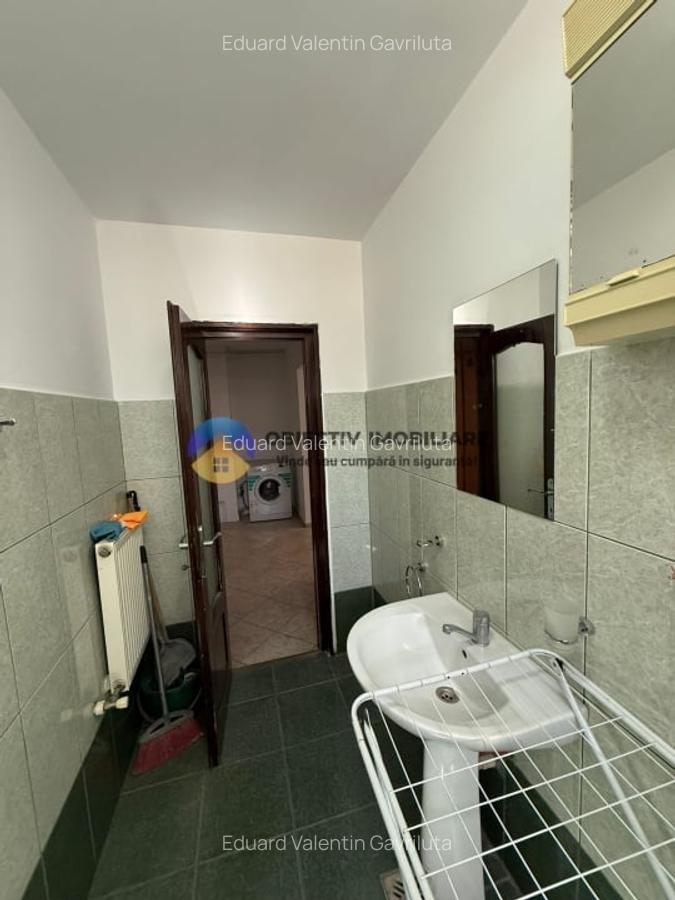 Apartament 2 camere- Str. Progresului/ Etaj 2 - 12