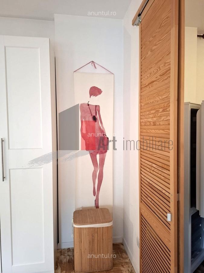 Parcul Carol, Parlament studio modern, 32 mp,+ 20 mp anexe - 4 Parcul Carol, Parlament studio modern, 32 mp,+ 20 mp anexe - 4