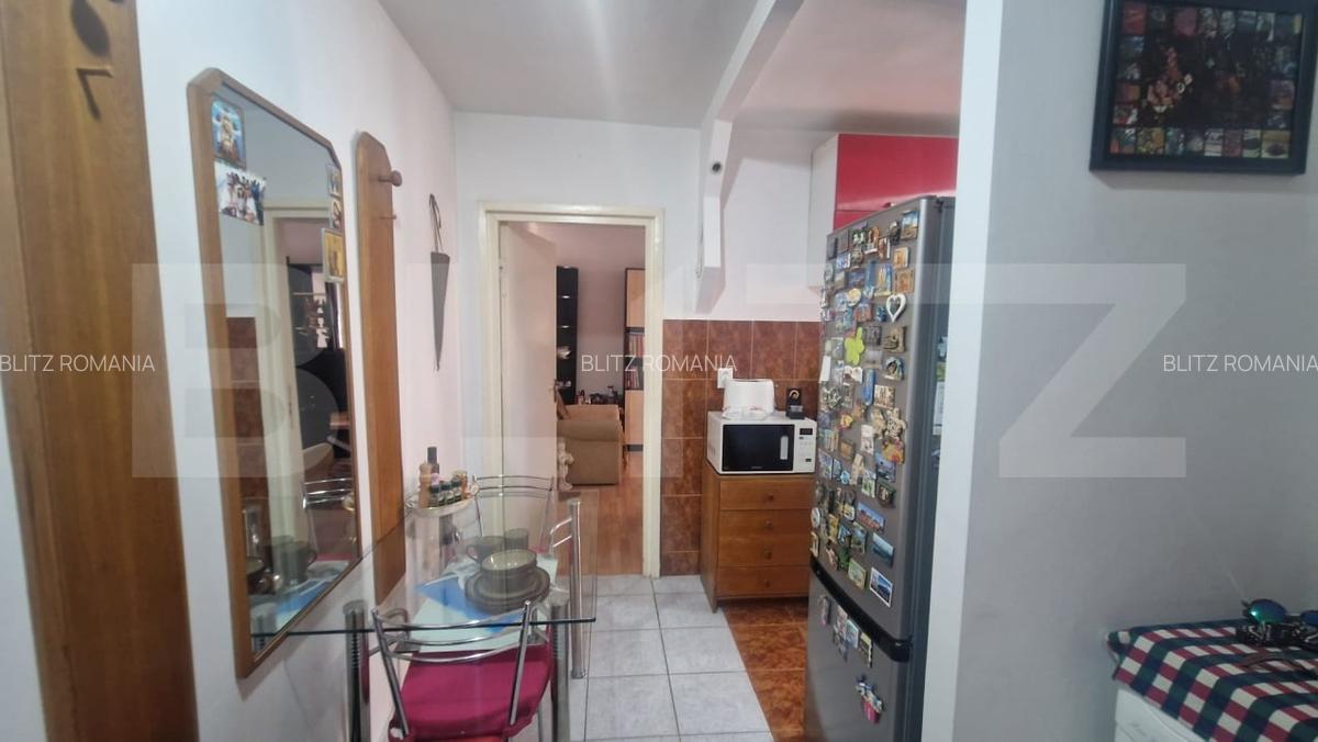Apartament cu 3 camere Astra, etaj 1, beci, decomandat - 2