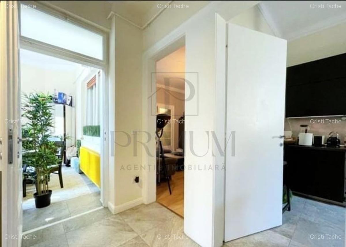 CENTRAL - ETAJ 1 - RENOVAT - 4 camere - 3 bai - centrala proprie - clima - GARAJ - 9