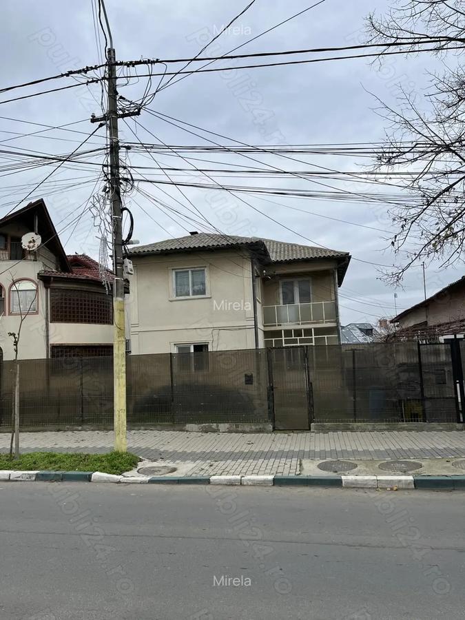 Vila de vanzare Techirgiol central, renovabila cu potential turistic - 8