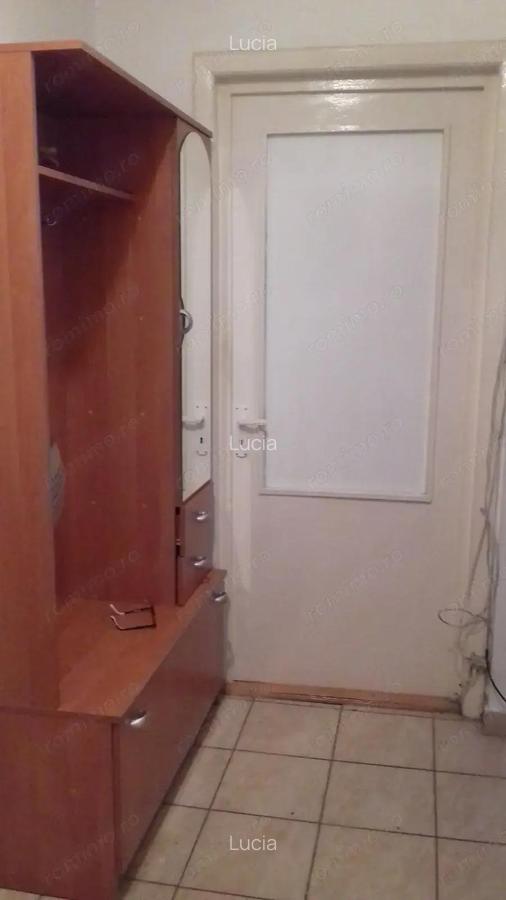 Apartament cu 3 camere etajul 3 din 4 Complexul Studentesc - 8