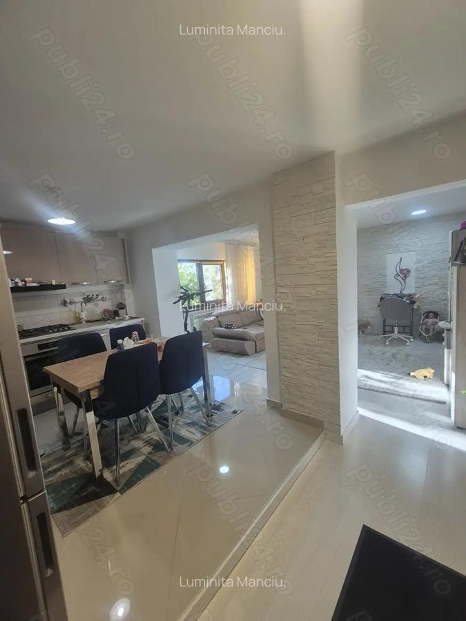 Vand apartament 3 camere, et 2 Crihala - 2