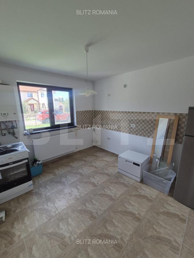 Casa tip duplex moderna, spatiu, lumina si confort pentru intreaga zi, Stupini - 2
