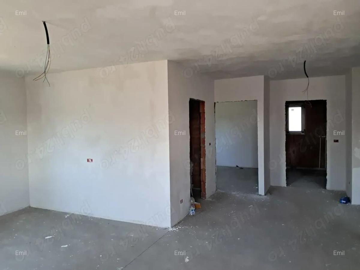 Vand casa in Horia - 1