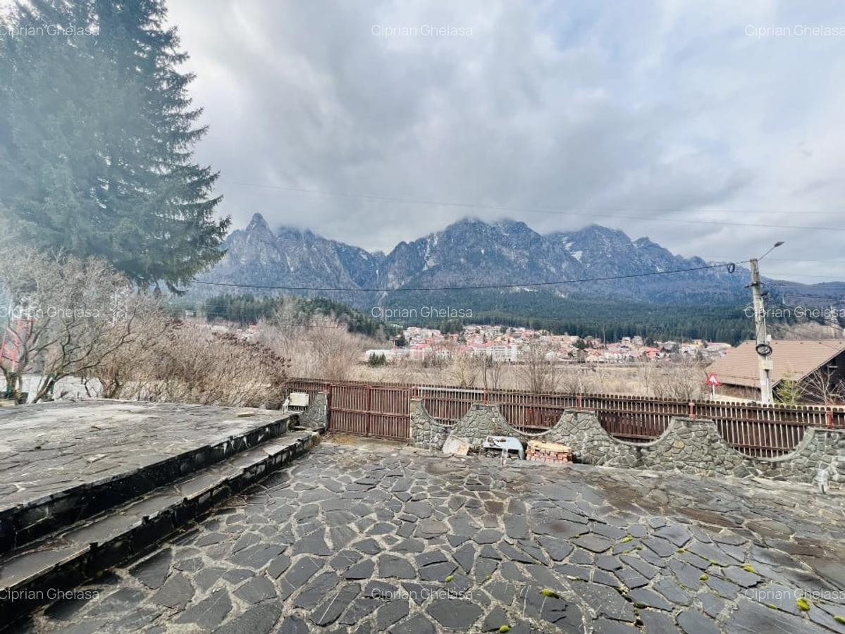 Cabana vanatoreasca din lemn cu vedere spectaculoasa, langa Castelul Cantacuzino - 30