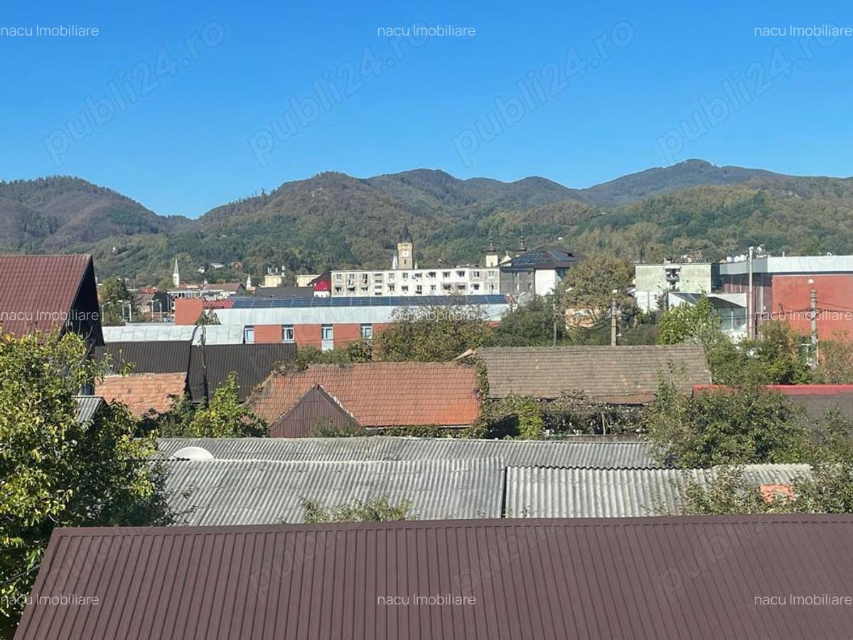 Mihai Eminescu, linga Piata Mare, apartament 1 camera, et.3, lift,garaj sub bloc,300 euro luna - 10