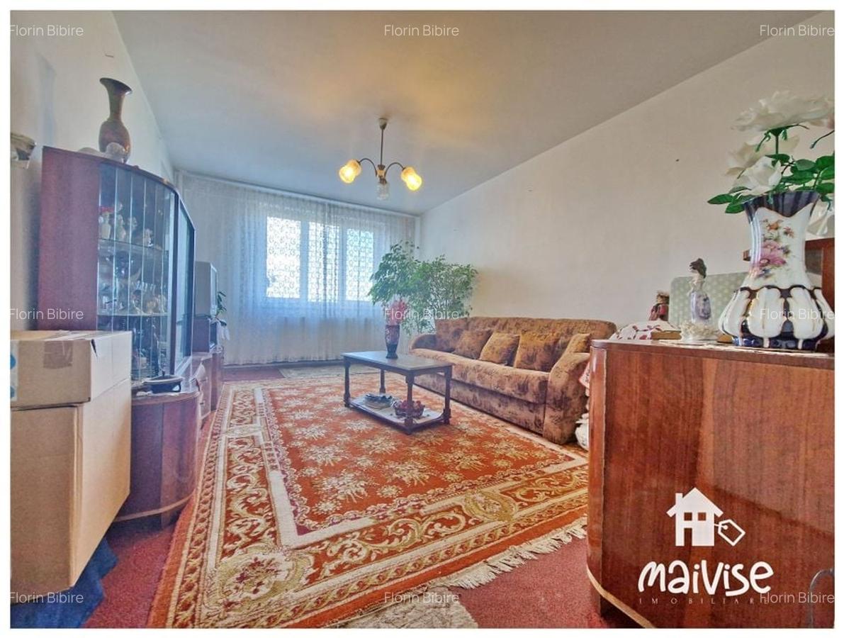 Apartament 3 camere de vanzare, zona Grivitei - 5