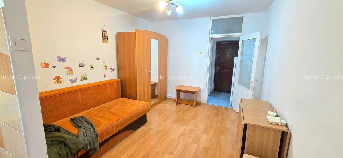 Garsoniera libera, etaj 2, mobilata, Alexandru - Zimbru, scara renovata - 3