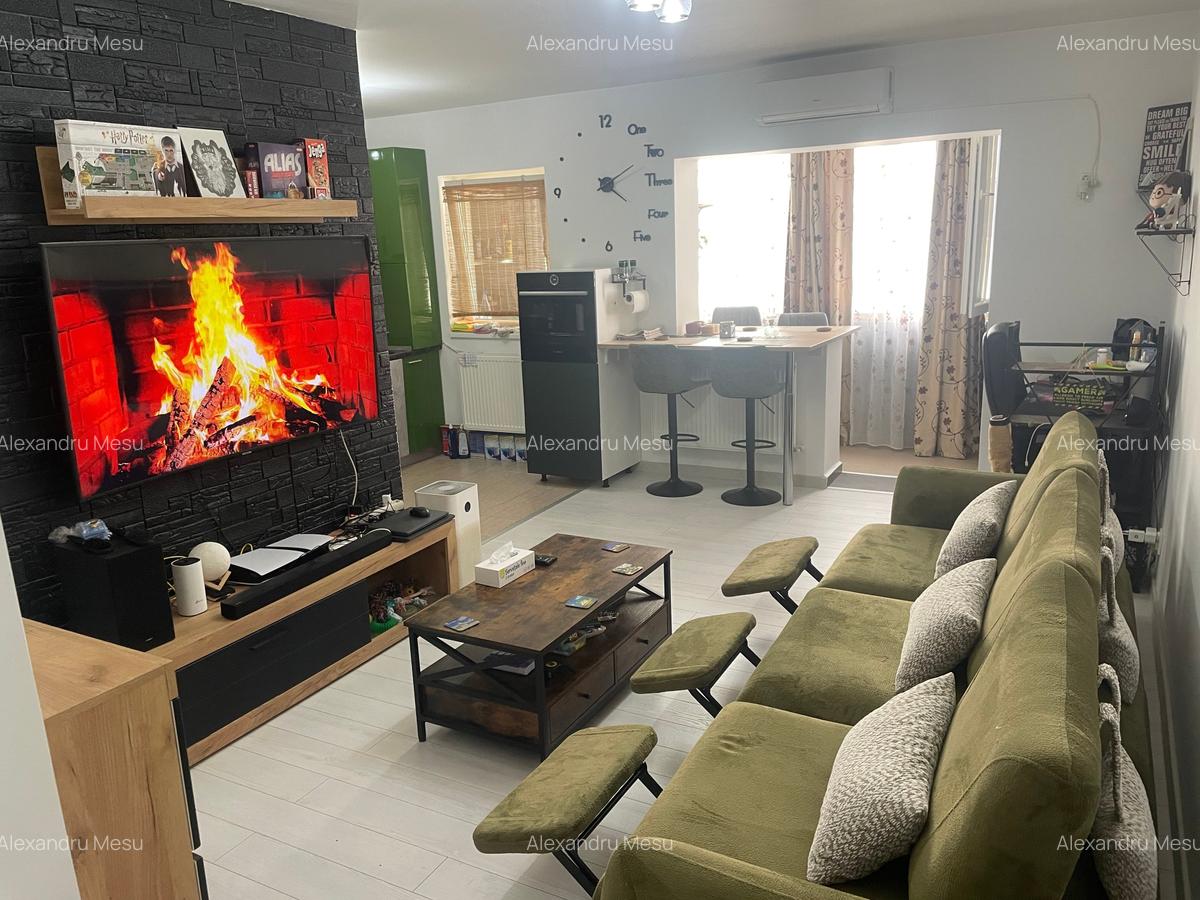 Apartament 3 camere - 2 bai- mobilat-loc de parcare-Grand Arena- Brancoveanu - 1