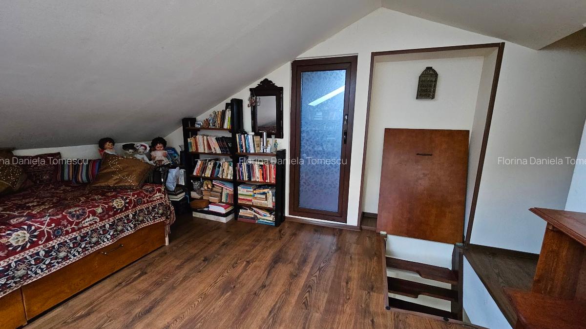 Etaj de vilă cu 4 camere si mansardă. - 7