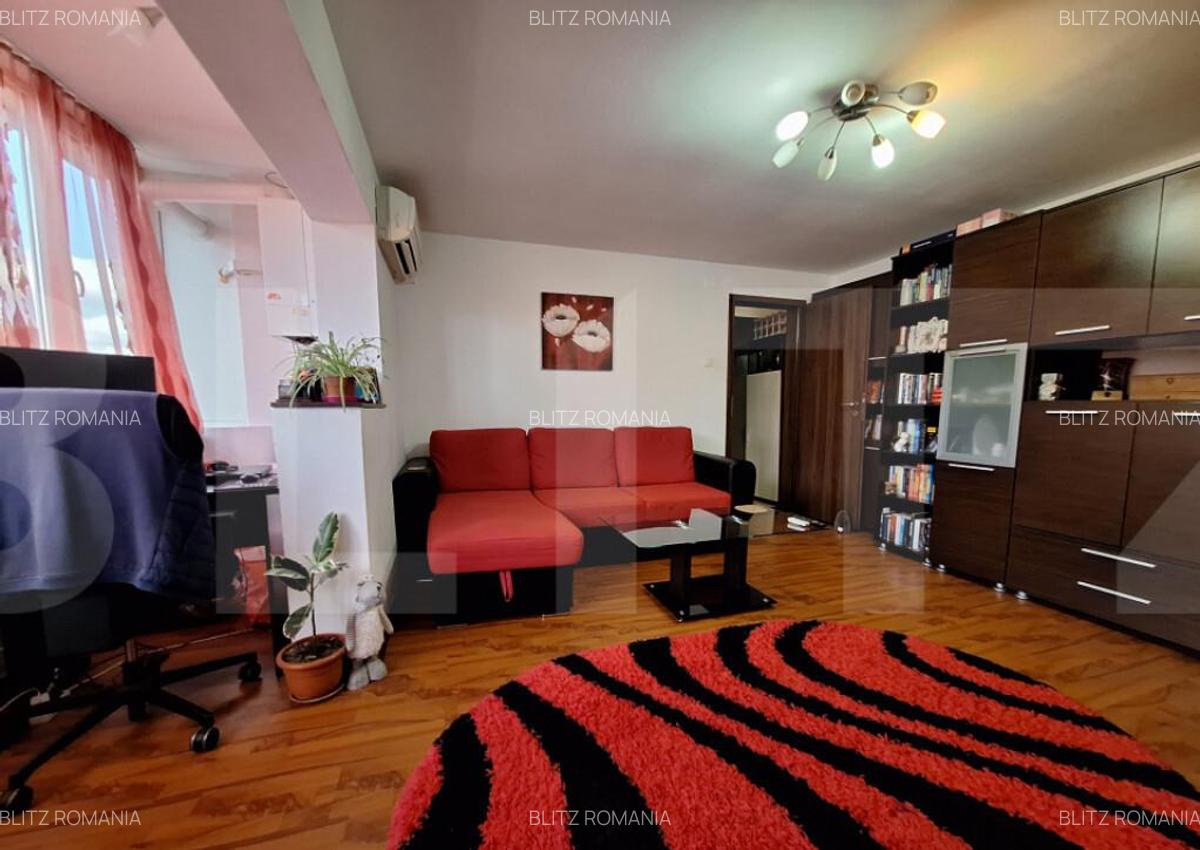 Apartament de vanzare, cu 2 camere, spatios, zona Aradului - 5