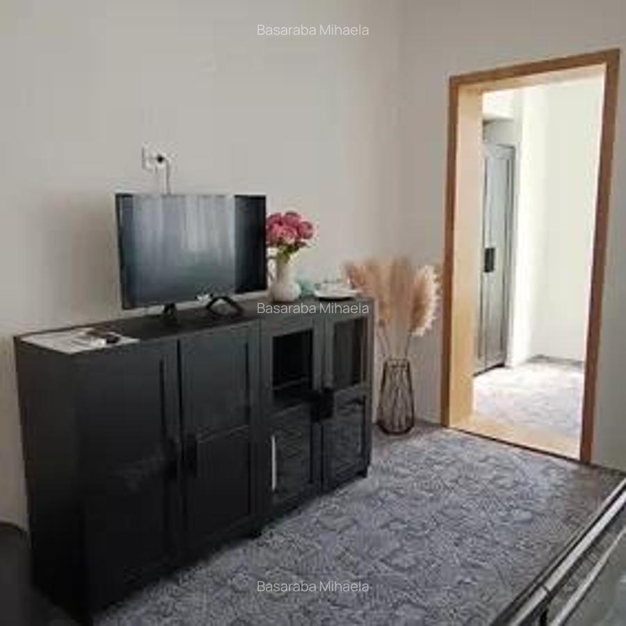 Inchiriez camere la apartament casa - 1