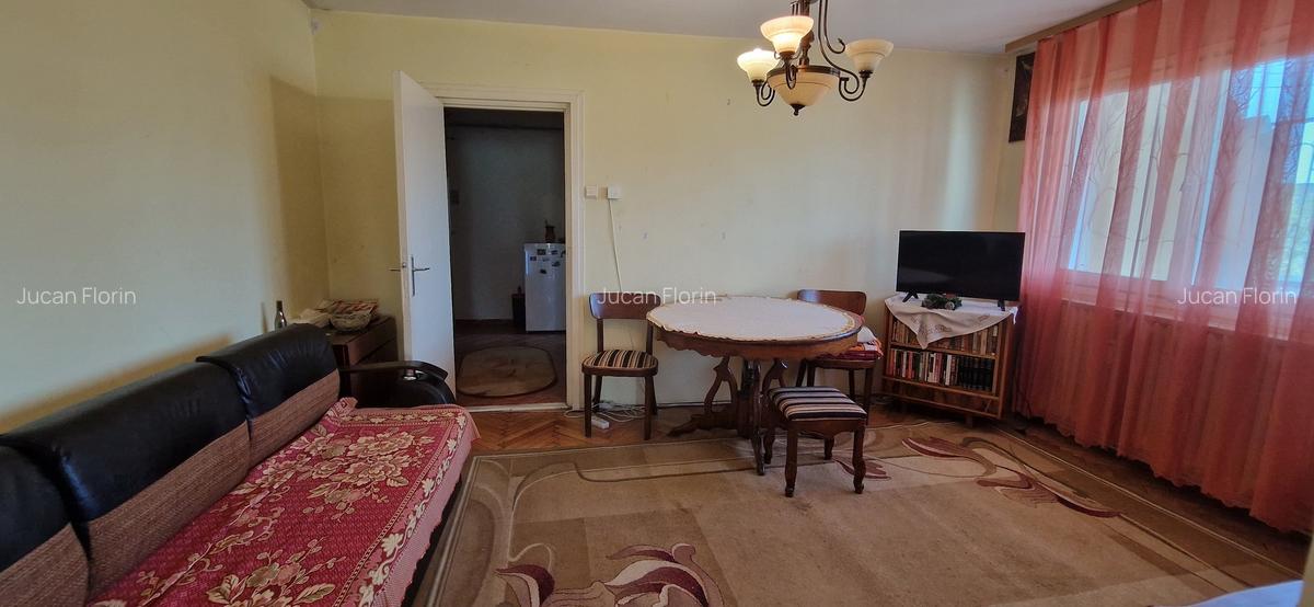 Apartament cu 2 camere , 52 mp,  Podu Ros. - 3
