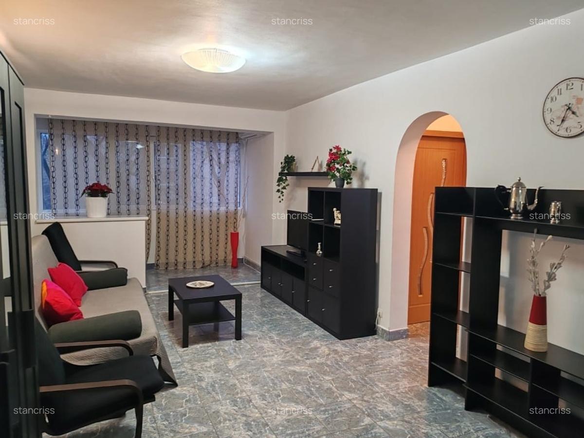 Ap 2 cam Piata Moghioros modern, utilat, pet friendly, lipit intrare metrou Parc - 3