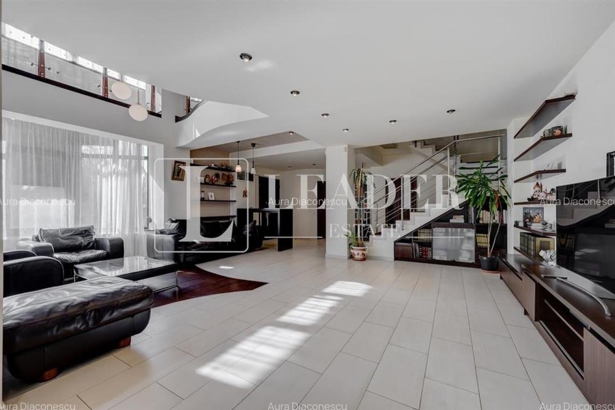 Vila Cuplata de vanzare | Sisesti | P+1+M | 2006 | Panouri solare - 1