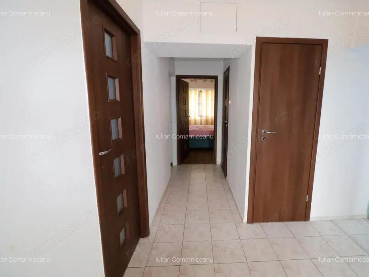 Bloc stradal - intersectie Chisinau cu Pantelimon - 5