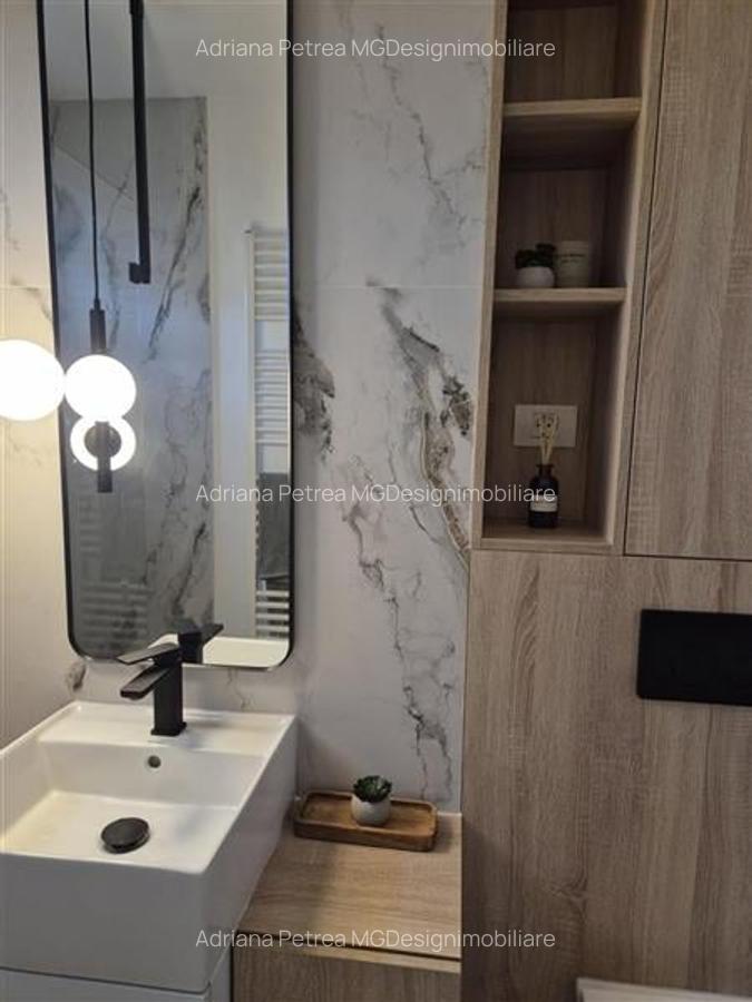 Apartament cu 3 camere semidecomandat, mobilat în Circumvalațiunii - 14