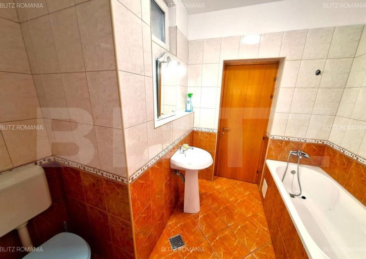 Spa?iu comercial de inchiriat 92 mp, ultracentral, zona Un - 12