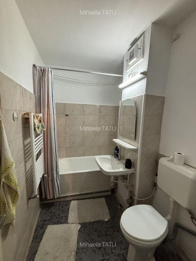 Apartament  modest, 2 camere zona Gheorghe Lazar - 12