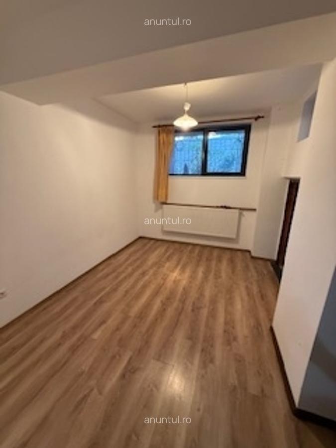 Giulesti, Str Agnita, bloc 2016, Ap 3 camere, 85 mp pret 84000 euro - 11