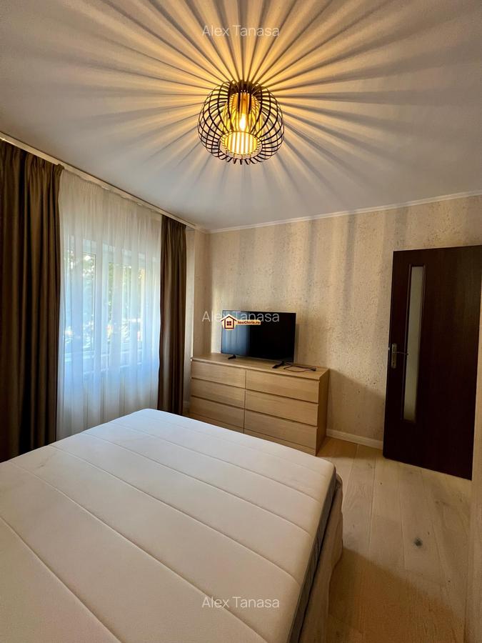 Apartament cu 3 camere decomandat, mobilat în Hala Centrală - 3