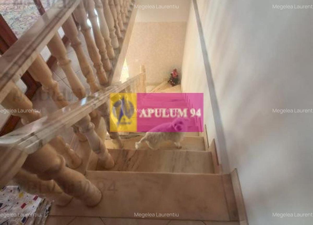 CASA (VILA) DE VANZARE IN CORNU - 16