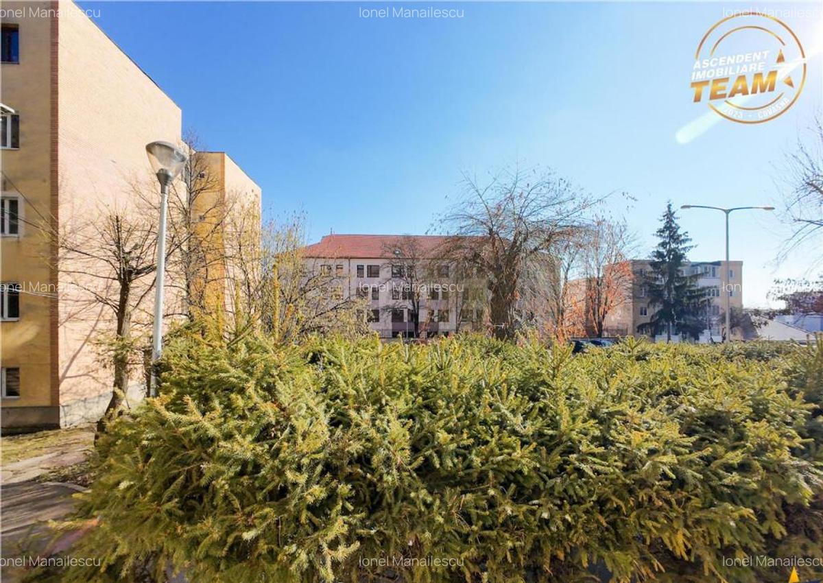 Tur 3D! Rezidenta distinctiv renovata, Simeria, Sfantu Gheor - 3 Tur 3D! Rezidenta distinctiv renovata, Simeria, Sfantu Gheor - 3